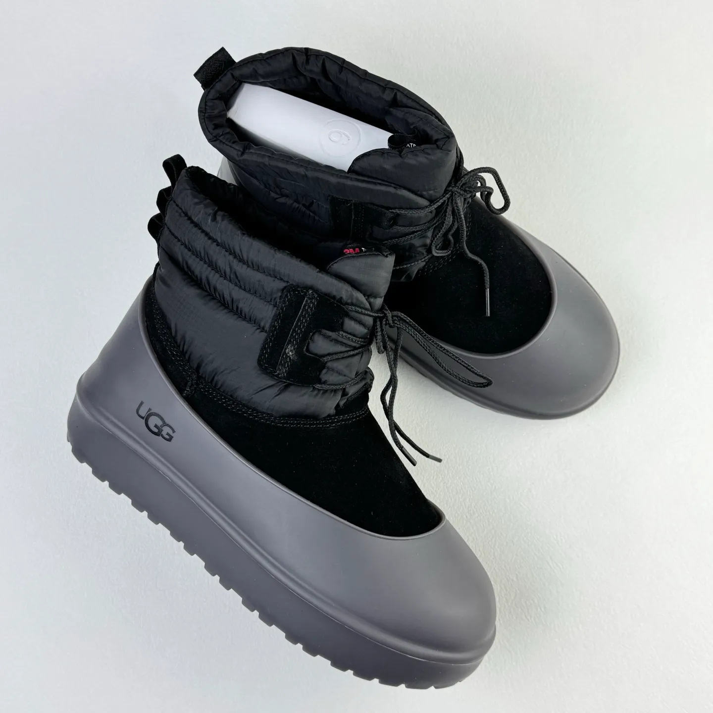 Pick up locally 💰760 Core recommendation Good price Size correction Men's and women's shoes UGG Mini Lace-Up Weather dual-purpose detachable winter neutral snow boots 1120849 Overseas shopping high-end retail version Combination midsole is lightweight and non-slip Real sheep fur integrated Size: 35 36 37 38 39 40 41 42 43 44 45 46